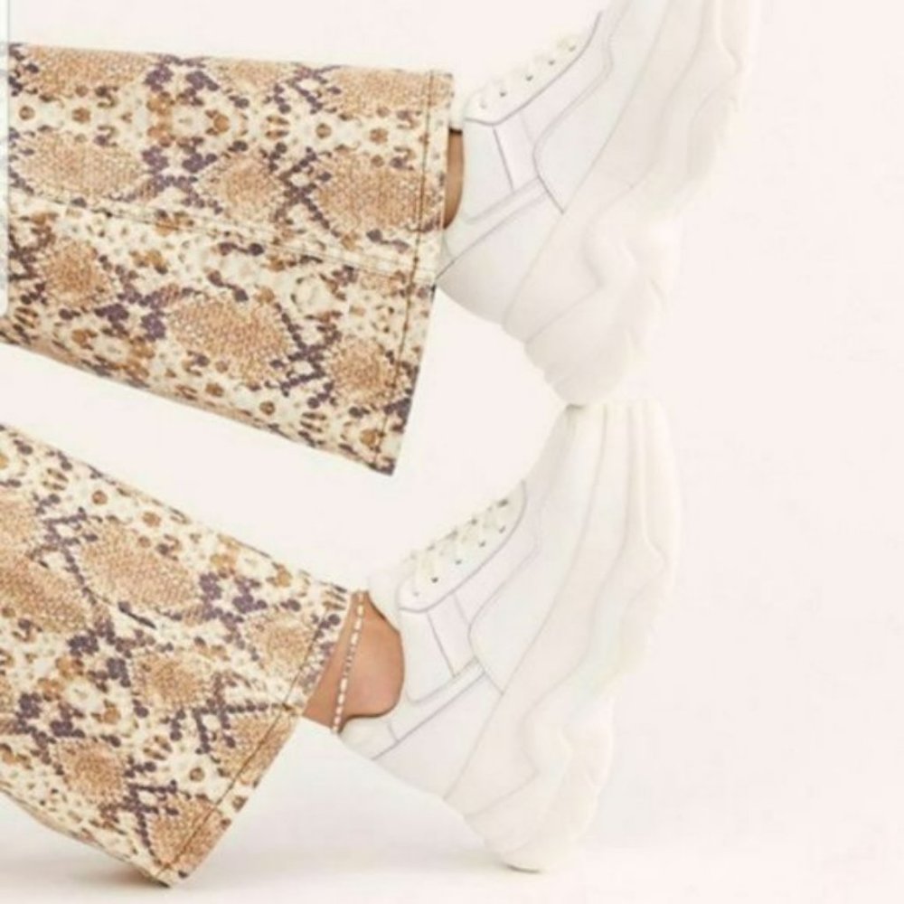Free People Jaxon Platforms - Picture 1 of 6